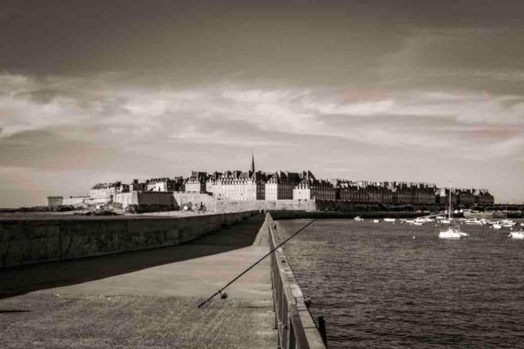 Appartement Vacances En Copropriete Avec Parking Saint-Malo Dış mekan fotoğraf